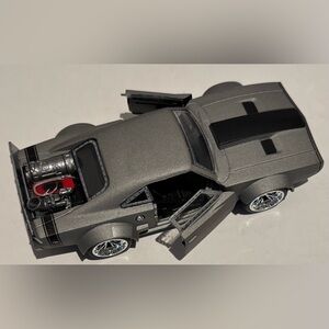 JADA TOYS FAST AND FURIOUS 8 DOM'S ICE DODGE CHARGER GREY 1:24 Loose GUC